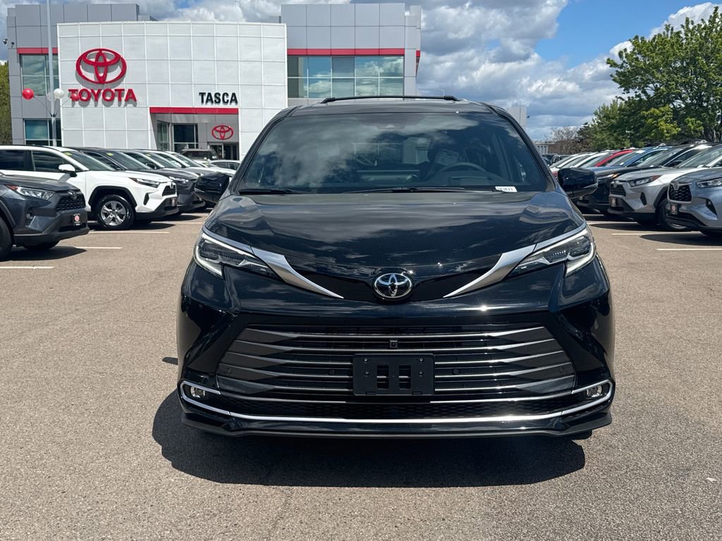 New 2026 Toyota Sienna Platinum AWD/4WD image 2
