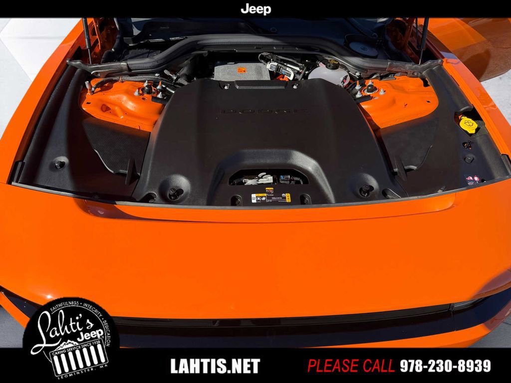 Used 2025 Dodge Charger R/T w/ Quick Order Package 25M R/T image 22