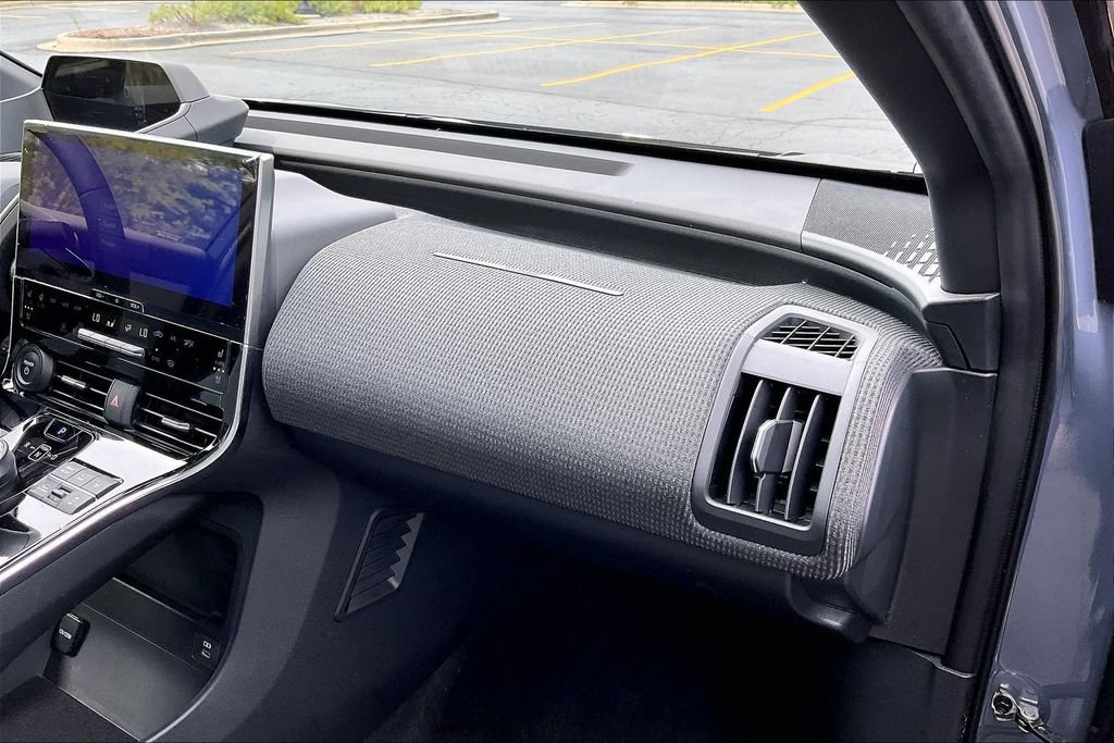 Certified 2023 Subaru Solterra AWD image 19