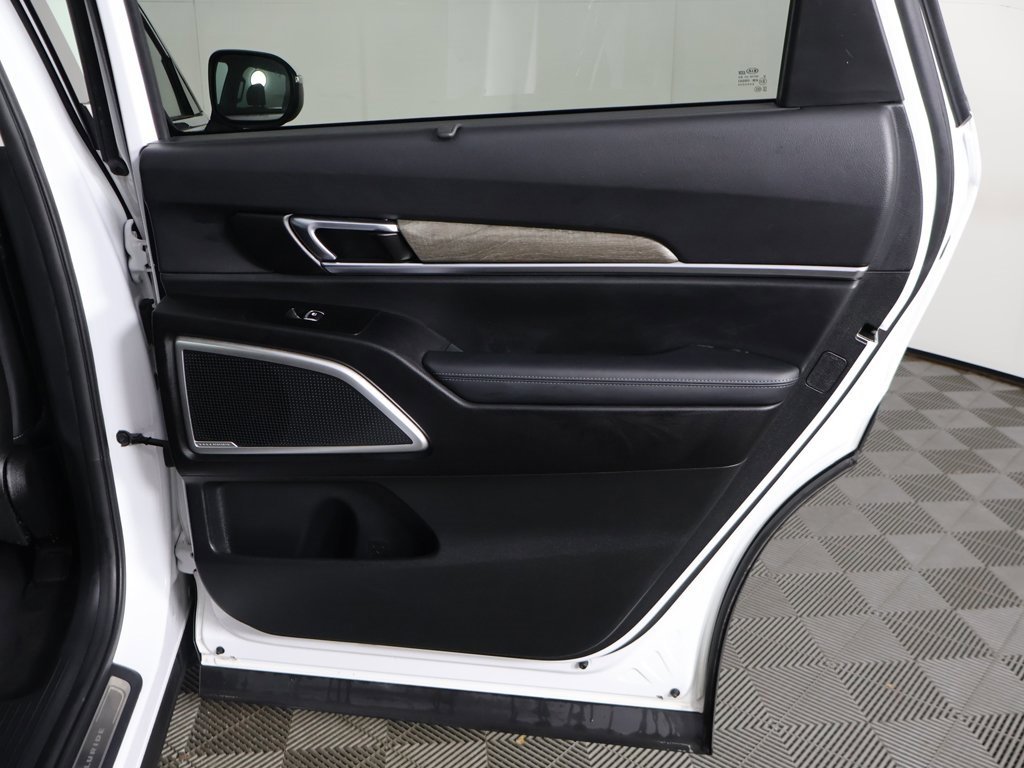 Used 2020 Kia Telluride EX w/ EX Premium Package image 31