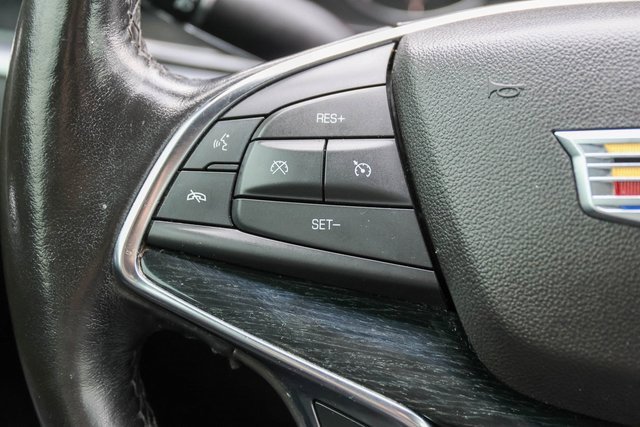 Used 2020 Cadillac XT5 Premium Luxury image 28