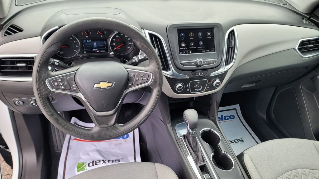 Used 2023 Chevrolet Equinox LS w/ LS Convenience Package FWD image 24