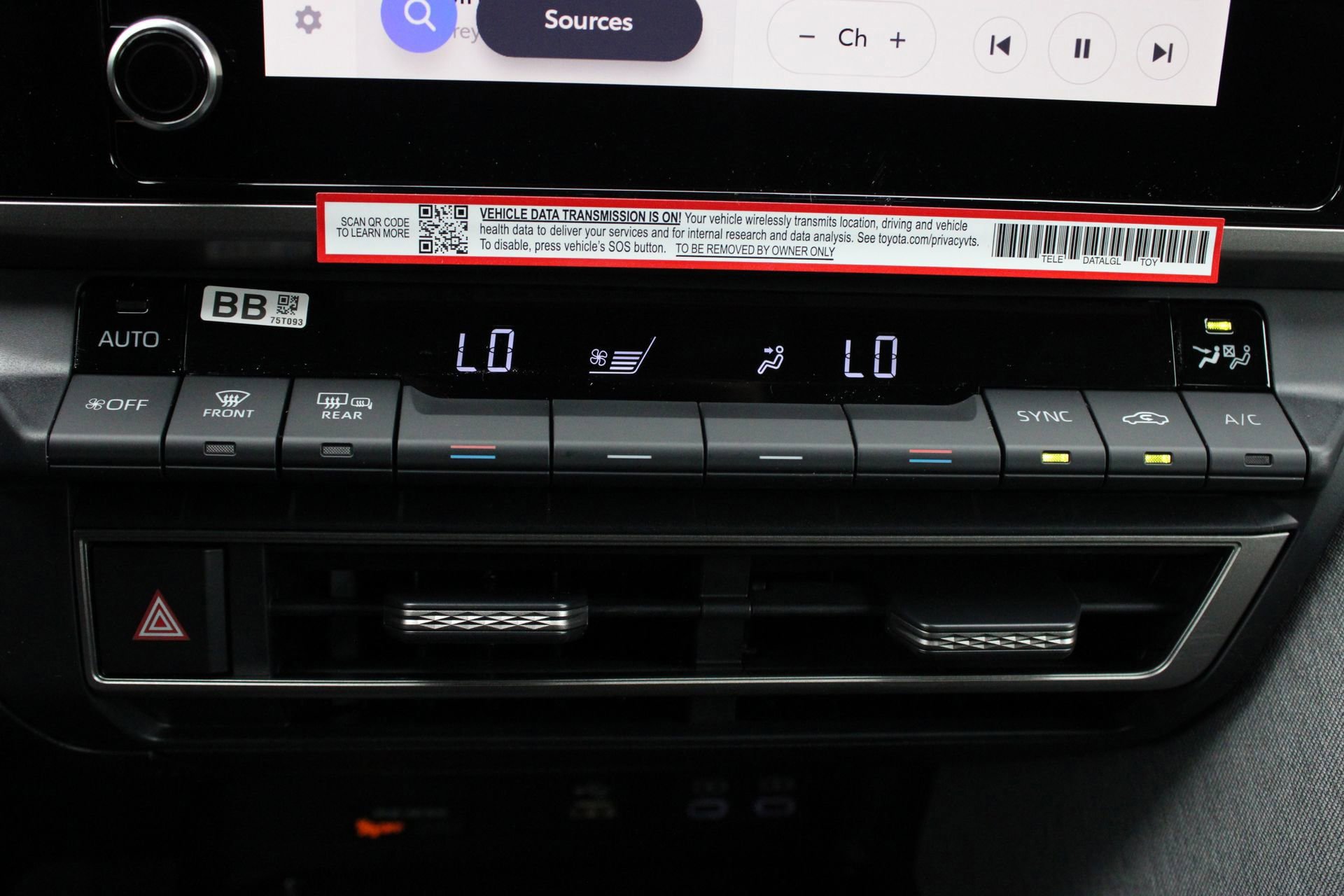 New 2026 Toyota Camry LE AWD/4WD image 39