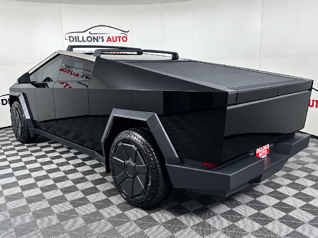 Used 2024 Tesla Cybertruck Cyberbeast AWD/4WD image 6