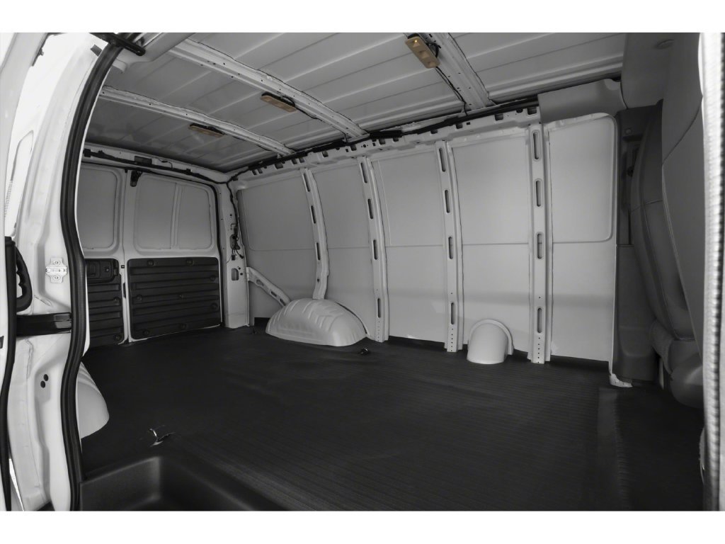Used 2025 GMC Savana 2500 w/ Driver Convenience Package RWD image 8