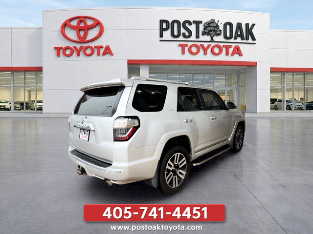 Used 2024 Toyota 4Runner Limited AWD/4WD image 5