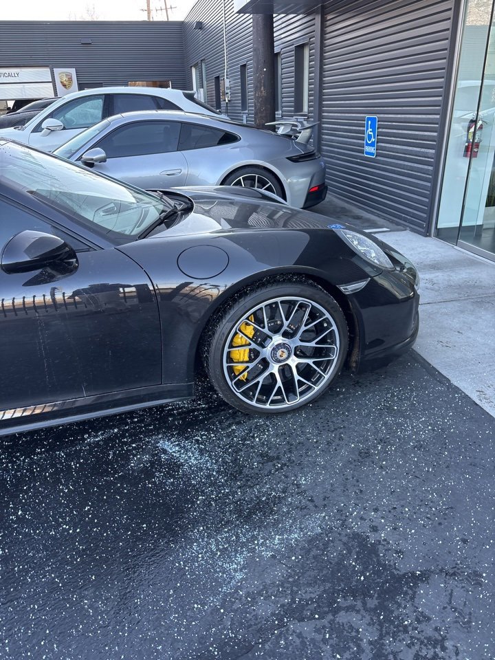 Used 2014 Porsche 911 Turbo S image 23