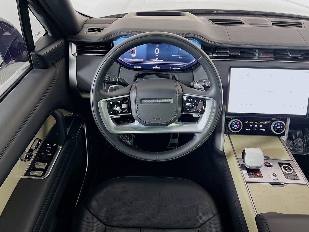 Used 2023 Land Rover Range Rover SV AWD/4WD image 24