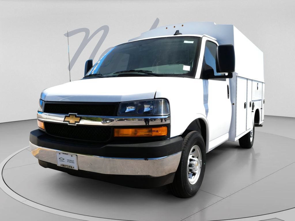 New 2026 Chevrolet Express 3500 w/ Power Convenience Package RWD image 3