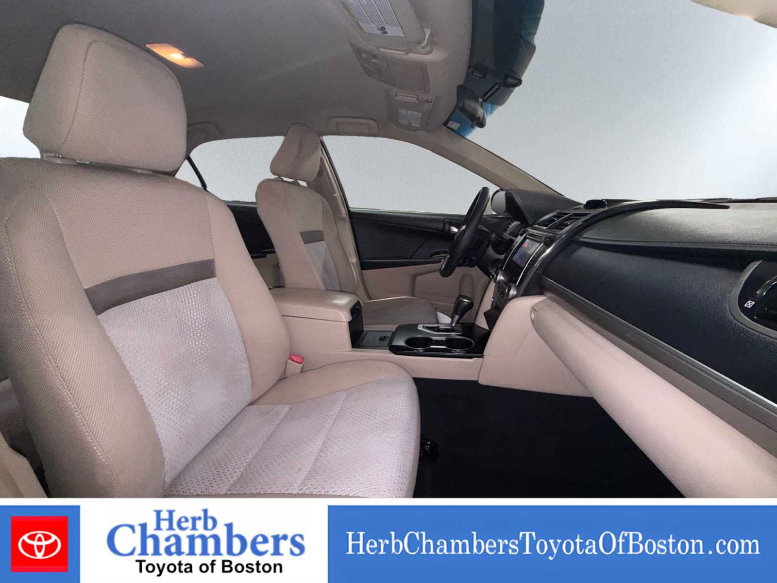 Used 2012 Toyota Camry LE FWD image 6