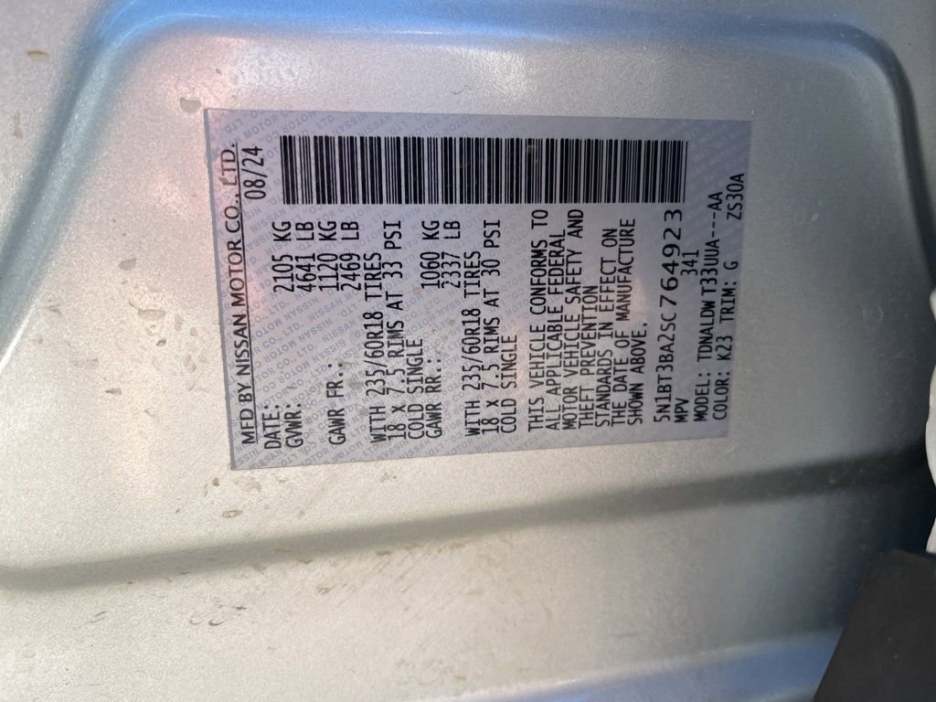 Used 2025 Nissan Rogue SV image 8