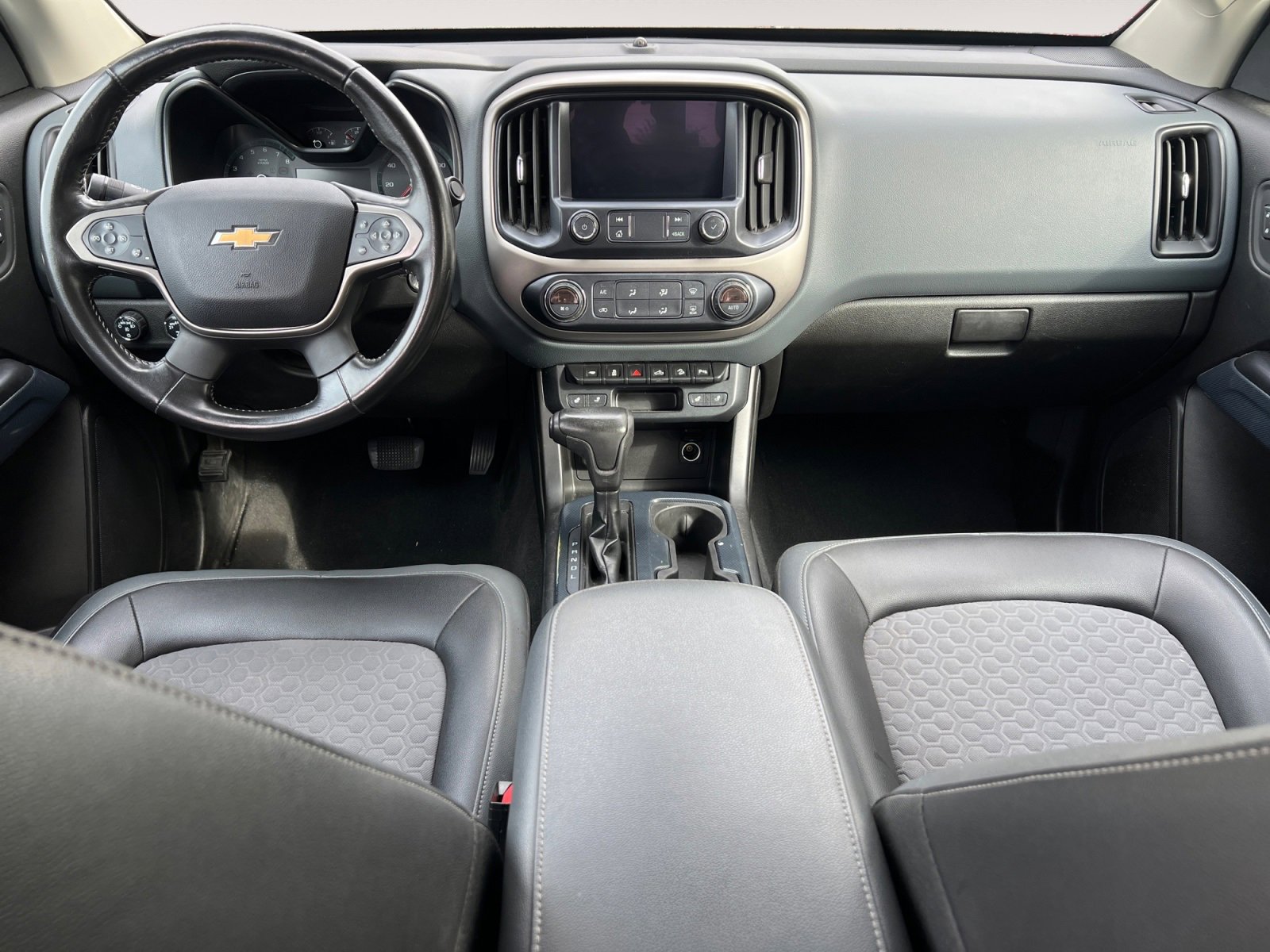 Used 2019 Chevrolet Colorado Z71 image 10