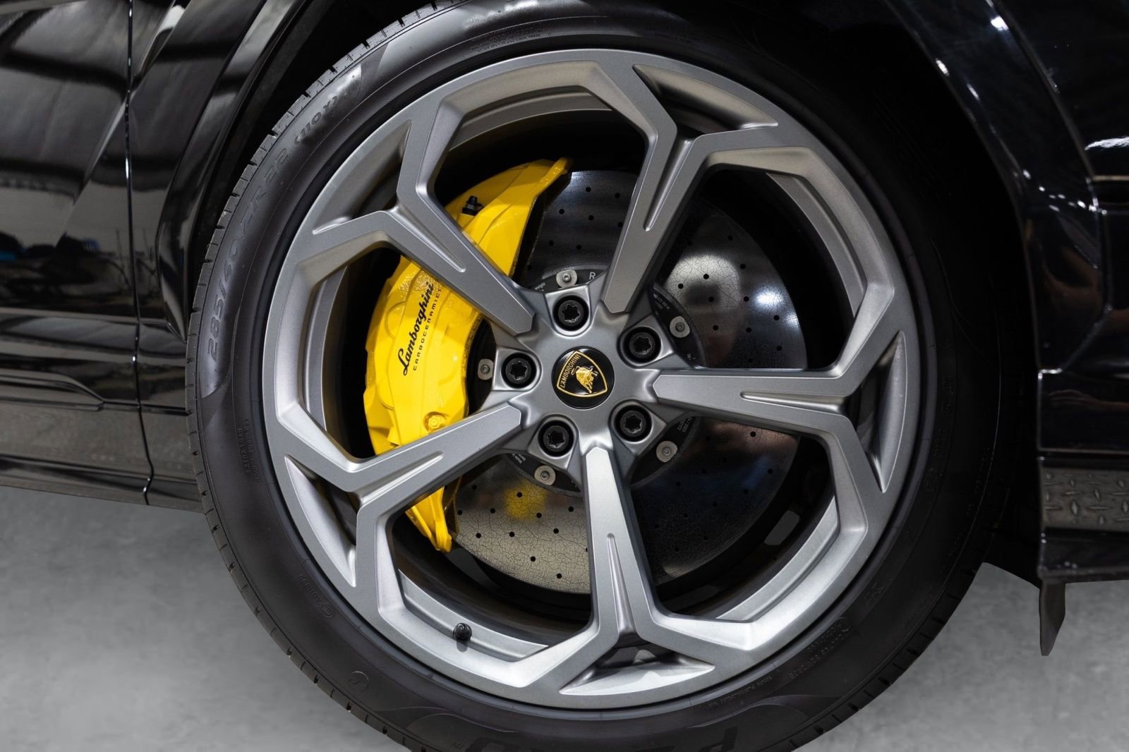 Used 2023 Lamborghini Urus S AWD/4WD image 22
