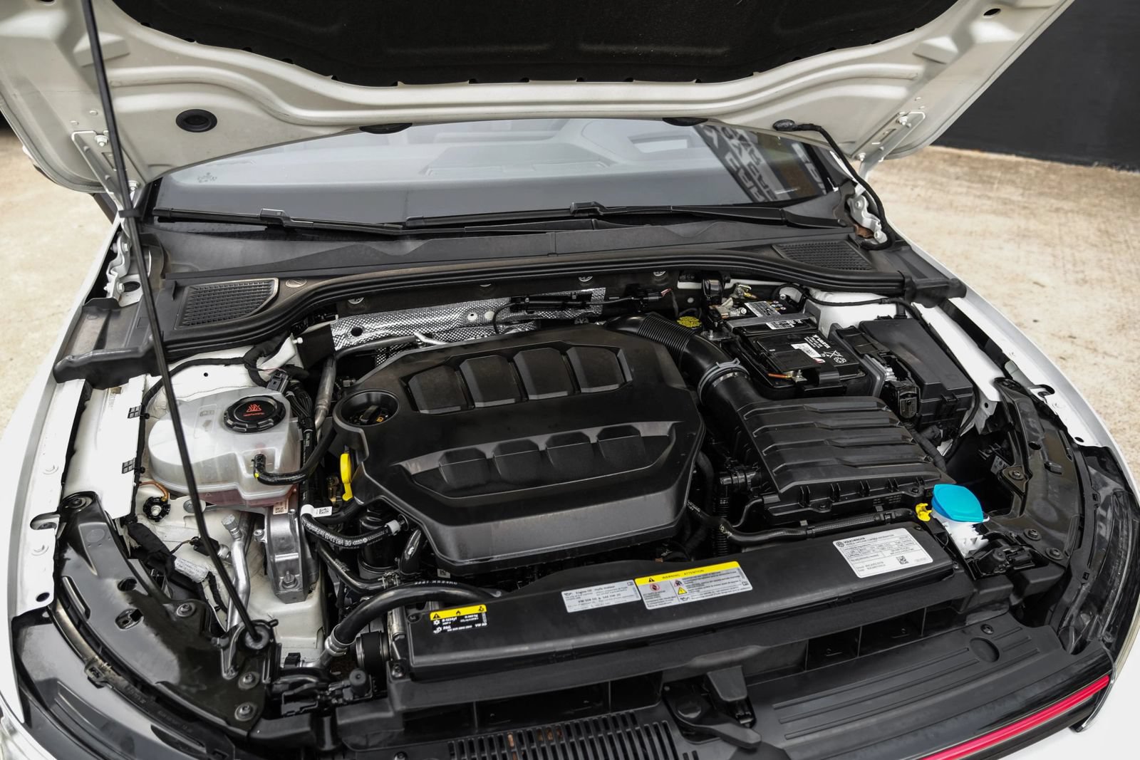 Used 2022 Volkswagen GTI Autobahn FWD image 49