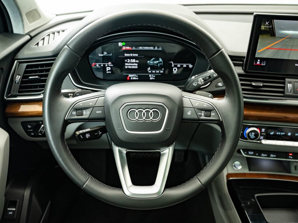 Used 2023 Audi Q5 2.0T Premium Plus w/ Premium Plus Package AWD/4WD image 43