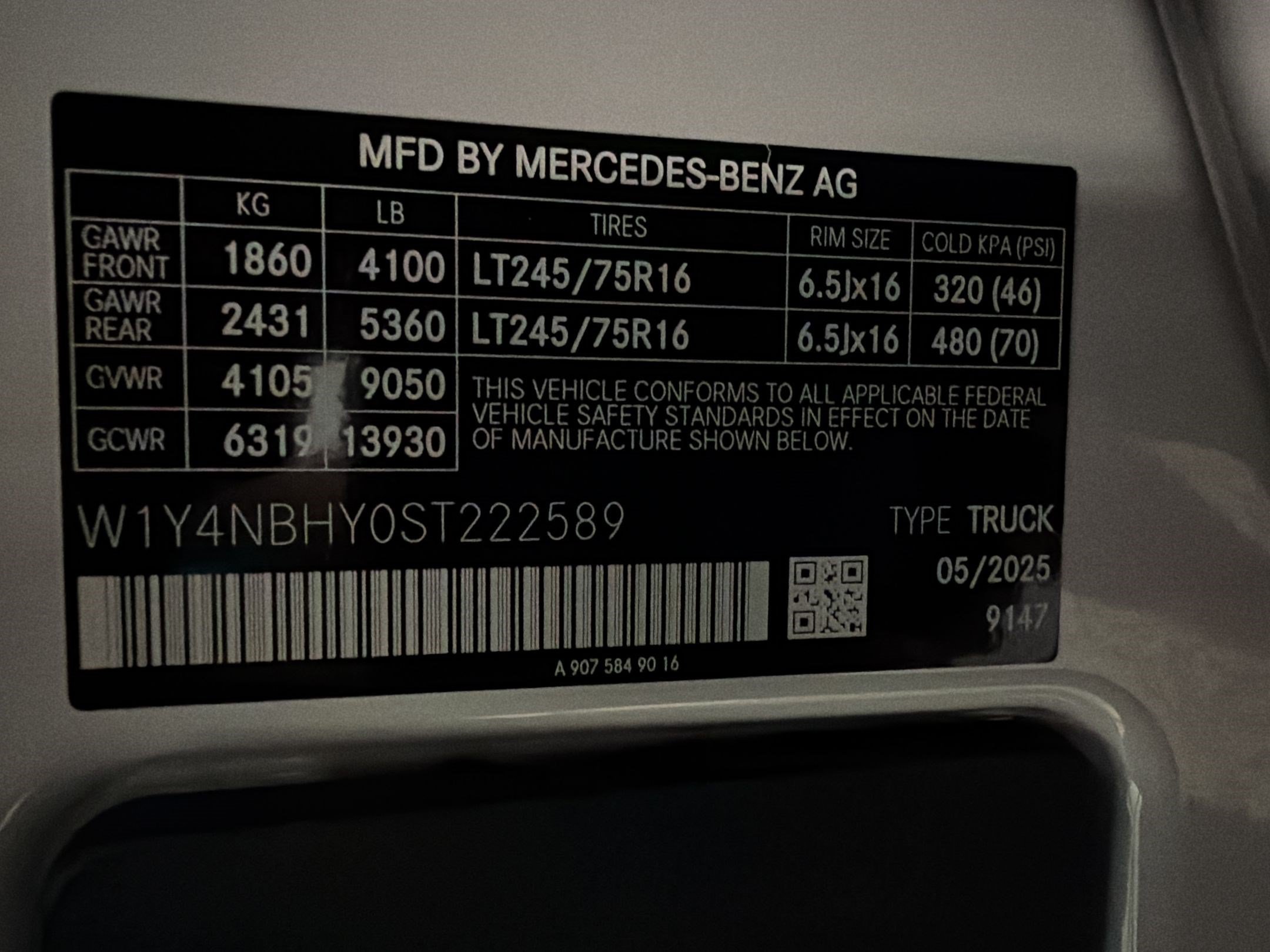 New 2025 Mercedes-Benz Sprinter 2500 image 22