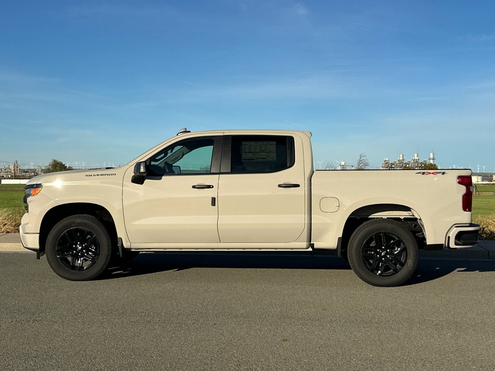 New 2026 Chevrolet Silverado 1500 Custom w/ LPO, Dark Essentials Package image 7