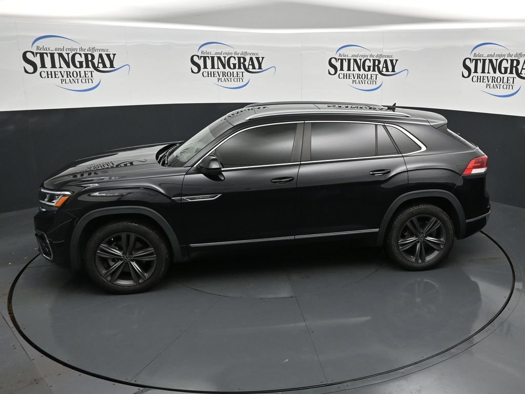 Used 2022 Volkswagen Atlas Cross Sport SEL R-Line AWD/4WD image 21