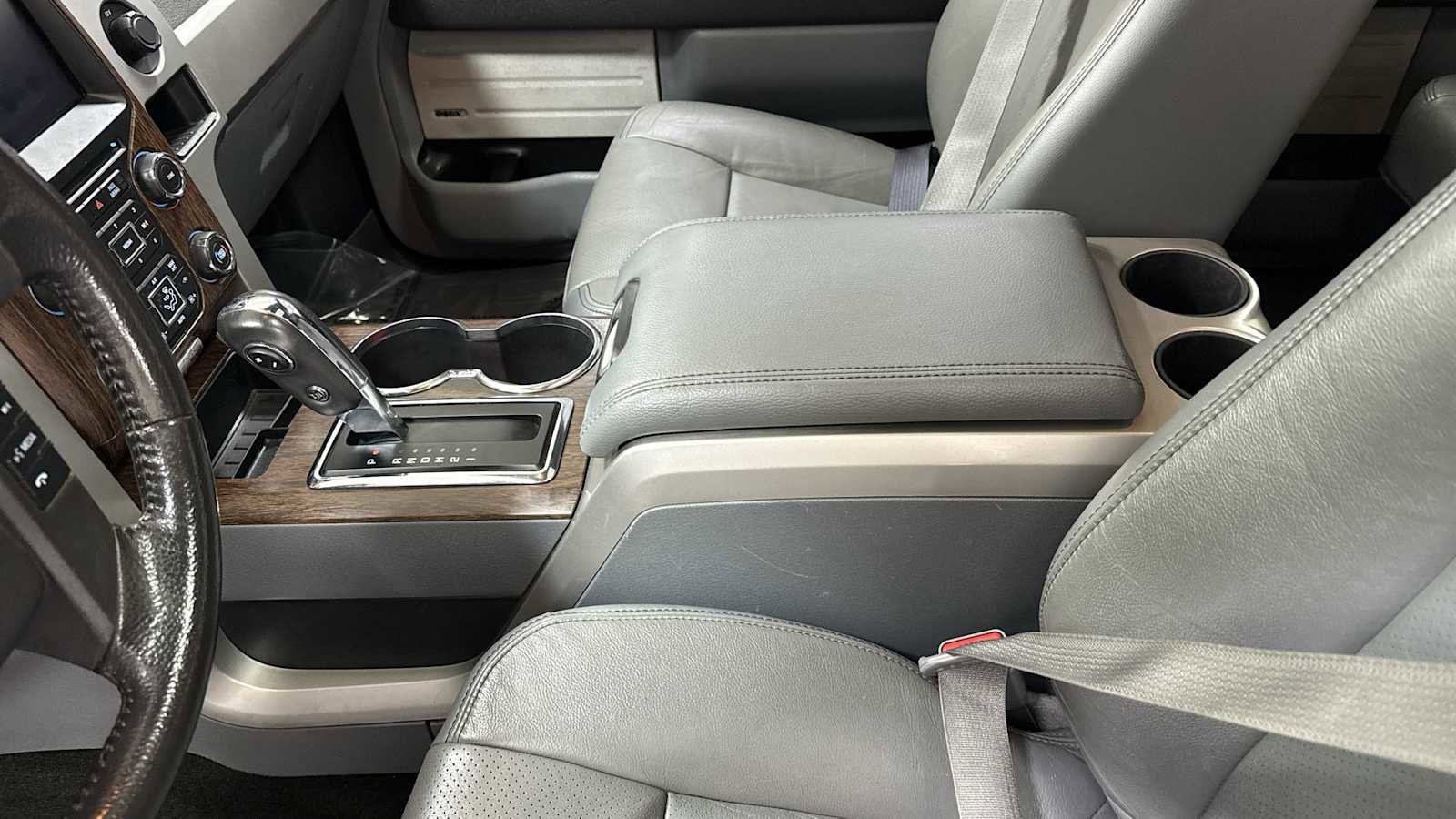 Used 2013 Ford F150 Lariat w/ Luxury Equipment Group image 22