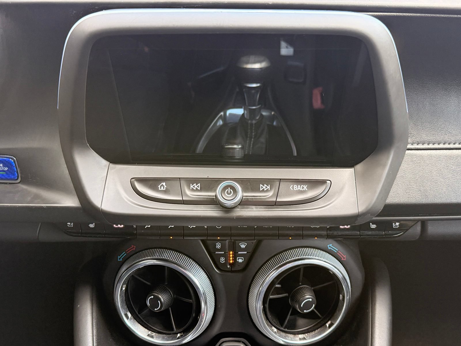 Used 2017 Chevrolet Camaro LT RWD image 30