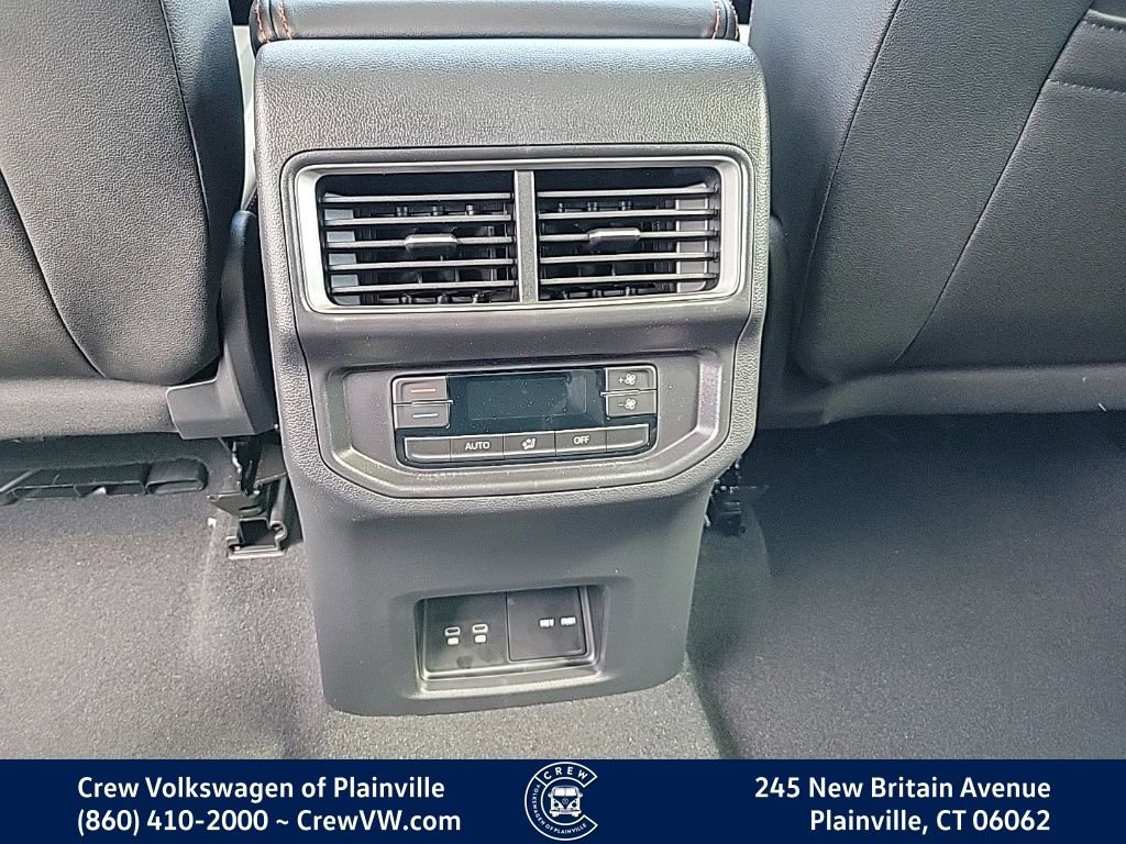 New 2026 Volkswagen Atlas Peak Edition image 49