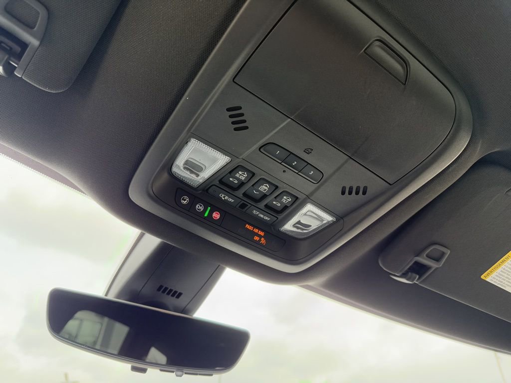 Used 2022 Buick Enclave Essence w/ Experience Buick Package image 31