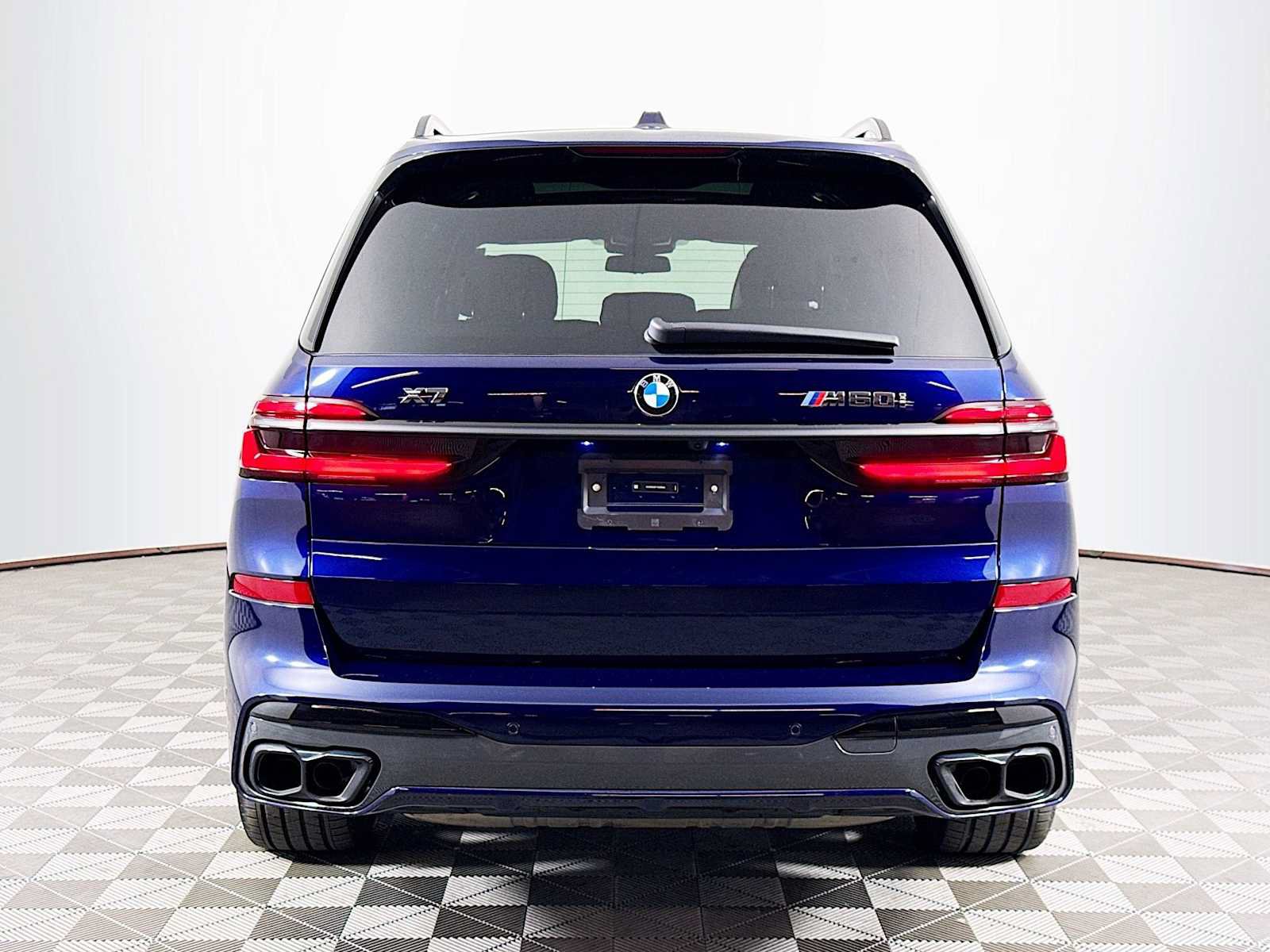 Used 2026 BMW X7 M60i AWD/4WD image 6