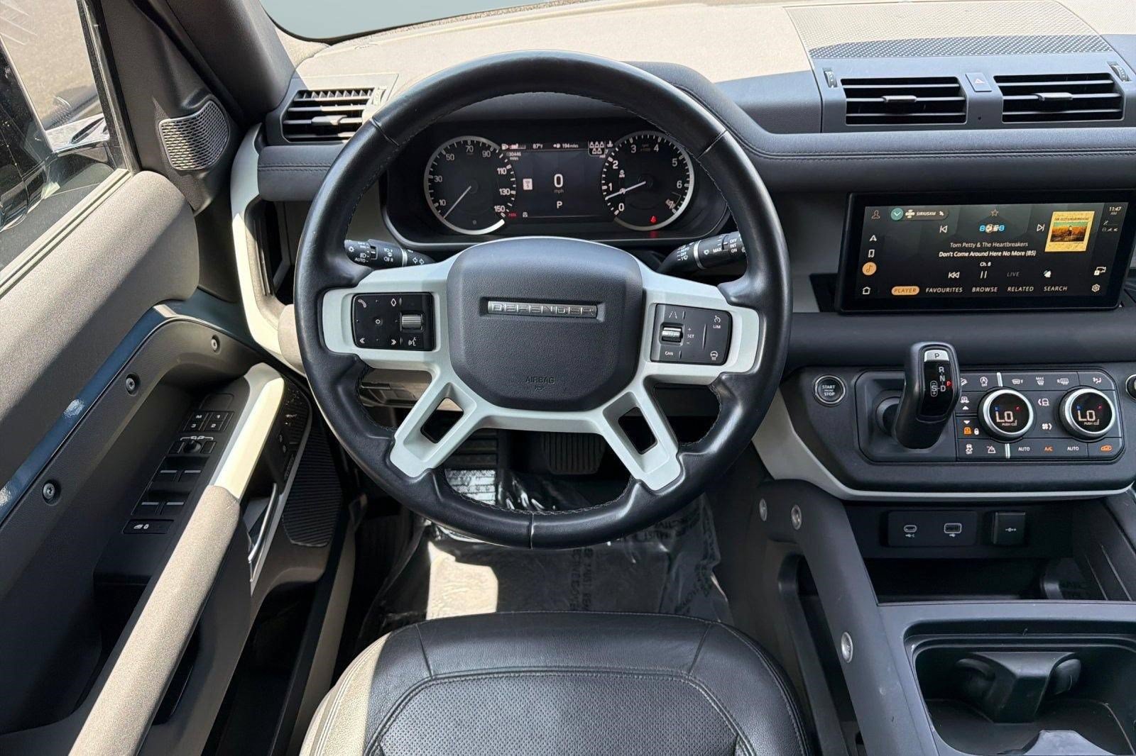 Used 2023 Land Rover Defender 110 SE AWD/4WD image 16