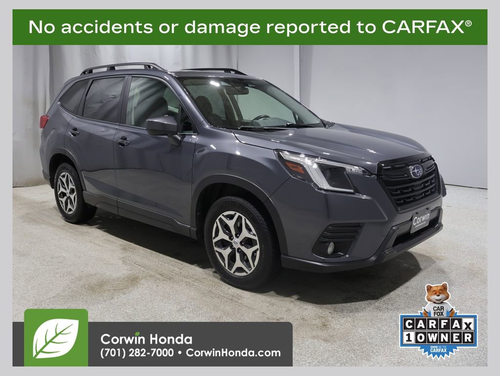 Used 2022 Subaru Forester Premium image 1