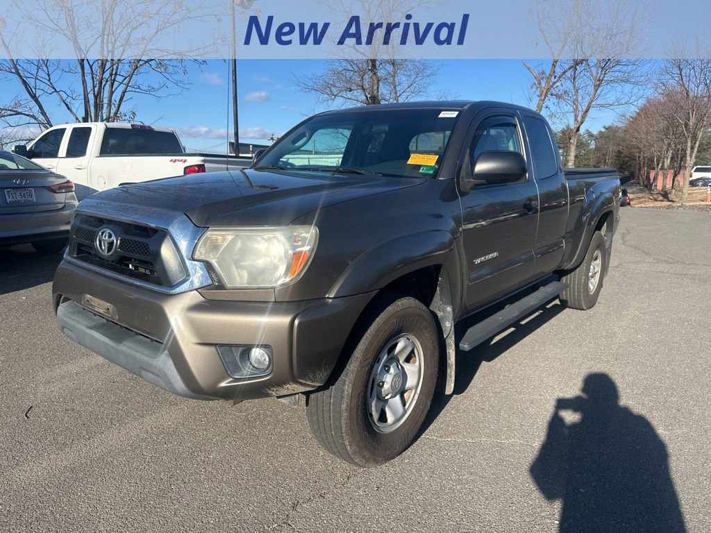 Used 2014 Toyota Tacoma 4x4 Access Cab V6 image 1