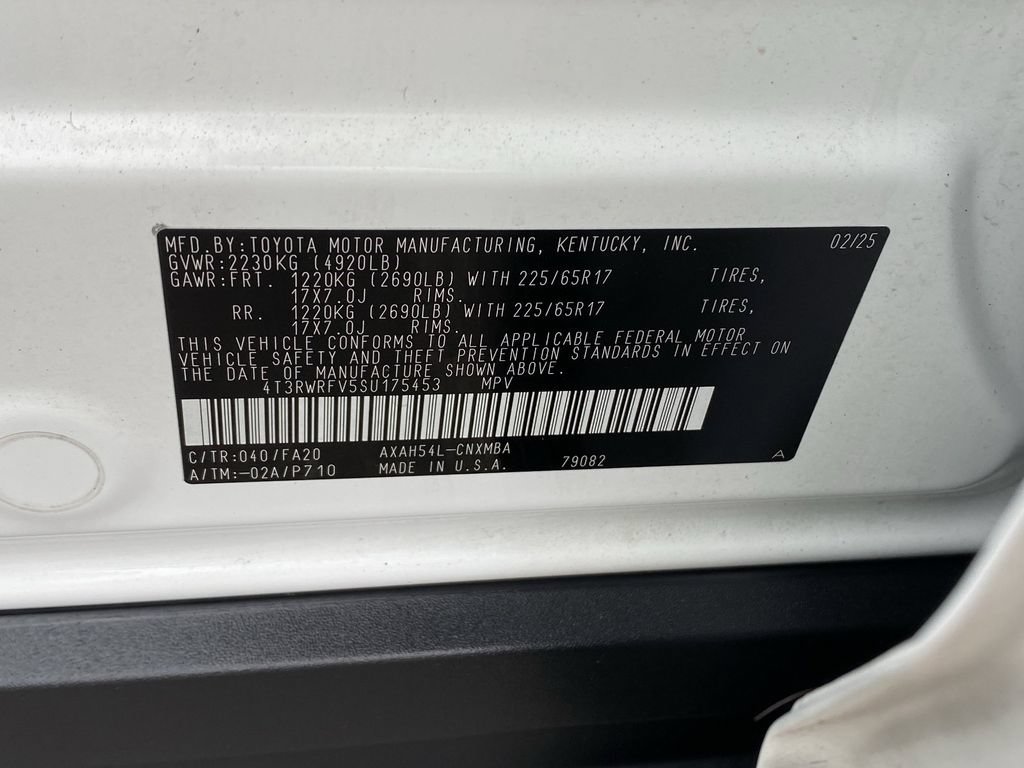 Certified 2025 Toyota RAV4 XLE AWD/4WD image 36
