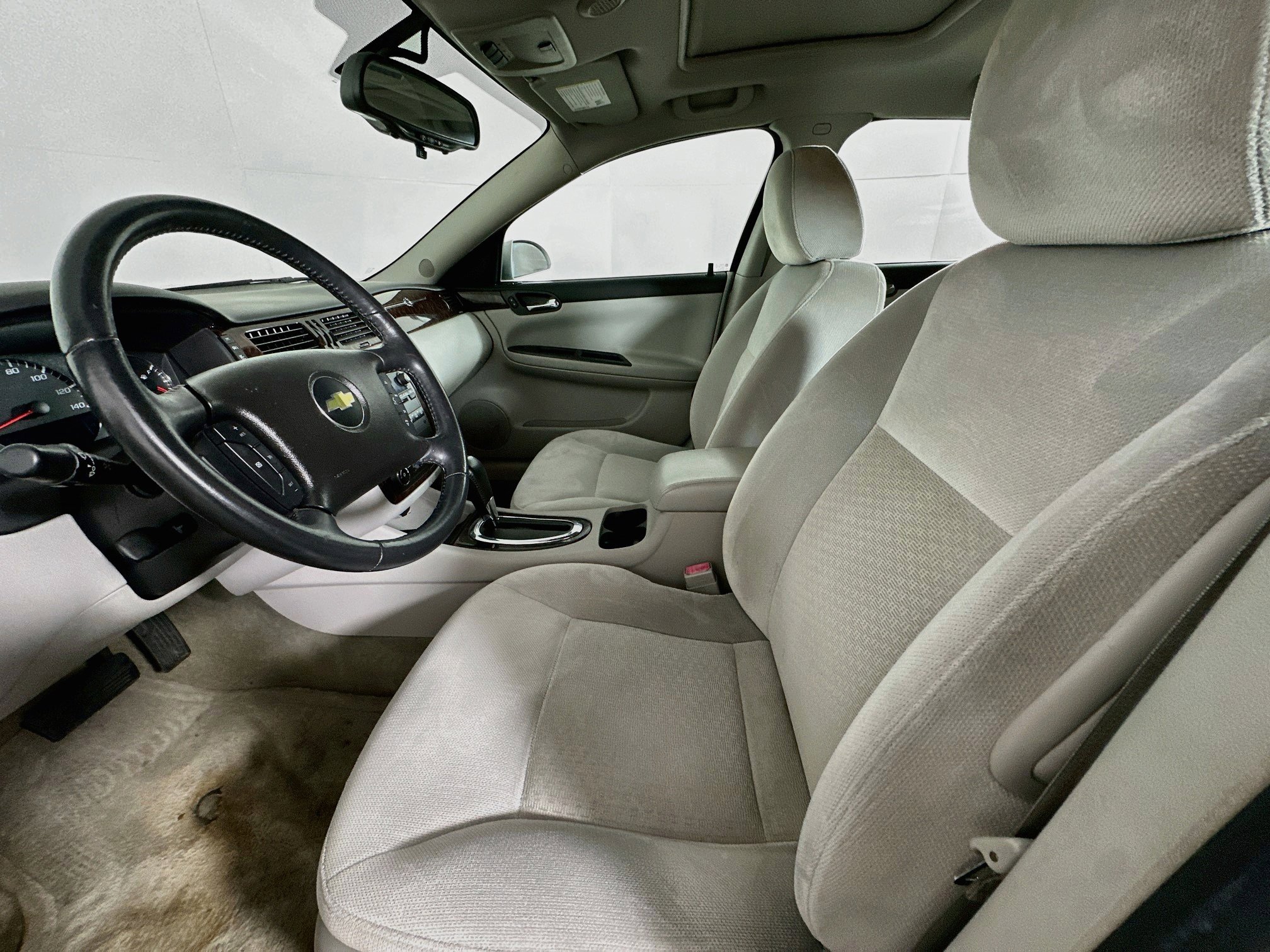 Used 2012 Chevrolet Impala LT w/ LT Sunroof Package FWD image 13