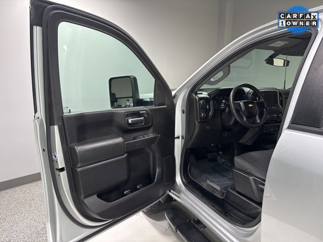 Used 2023 Chevrolet Silverado 2500 Custom w/ Custom Convenience Package image 5