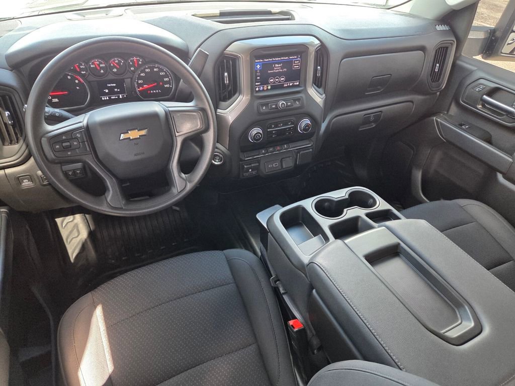 Used 2024 Chevrolet Silverado 3500 W/T image 12