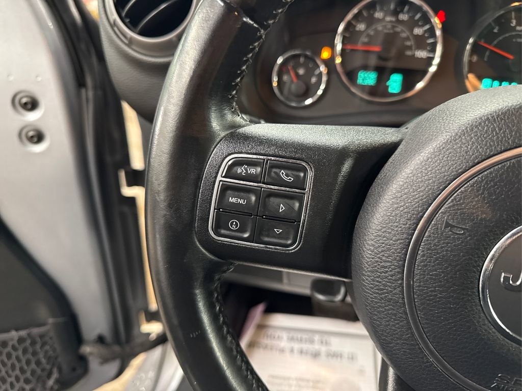 Used 2016 Jeep Wrangler Unlimited Willys image 25