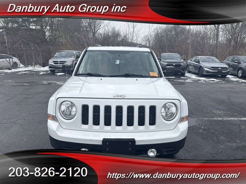 Used 2016 Jeep Patriot High Altitude AWD/4WD image 2