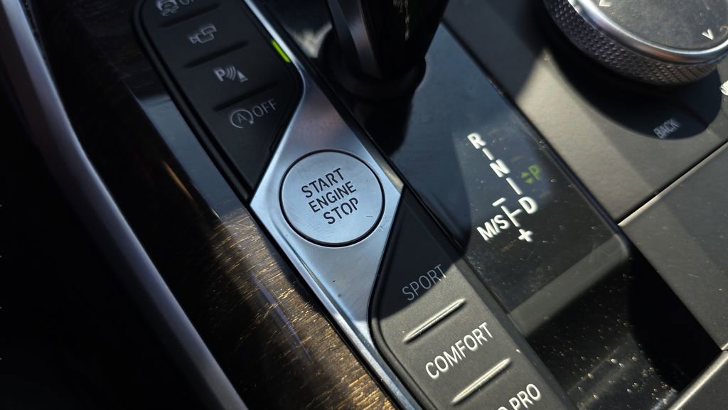 Used 2019 BMW 330i Sedan image 24