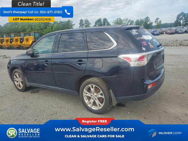 Used 2014 Mitsubishi Outlander GT AWD/4WD image 3