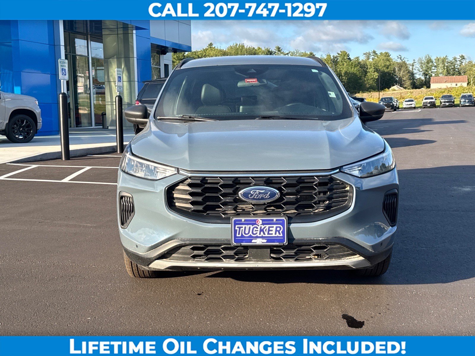 Used 2025 Ford Escape ST-Line AWD/4WD image 2