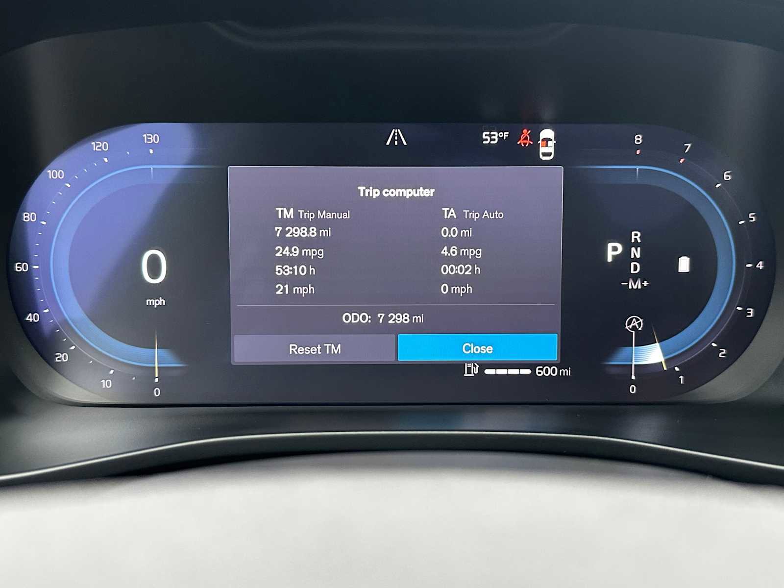 Used 2025 Volvo XC40 B5 Plus w/ Climate Package image 25