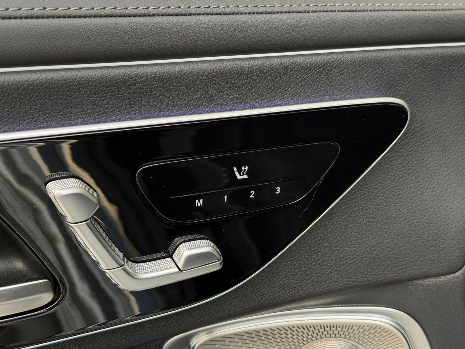 Certified 2024 Mercedes-Benz CLE 300 4MATIC Coupe image 9