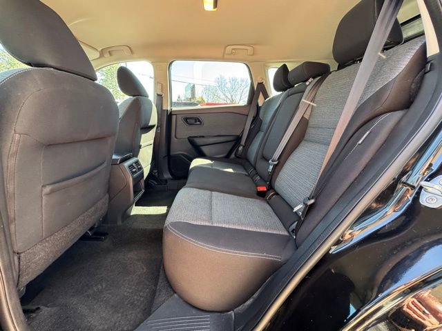 Used 2021 Nissan Rogue S AWD/4WD image 13