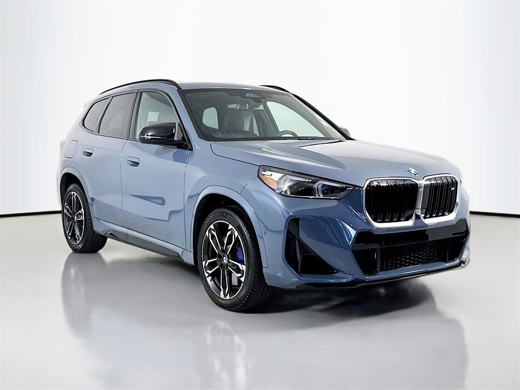 Used 2025 BMW X1 M35i w/ Premium Package image 3
