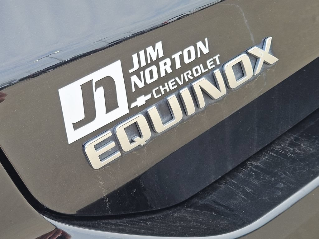 Used 2024 Chevrolet Equinox LT w/ LPO, Floor Liner Package FWD image 11