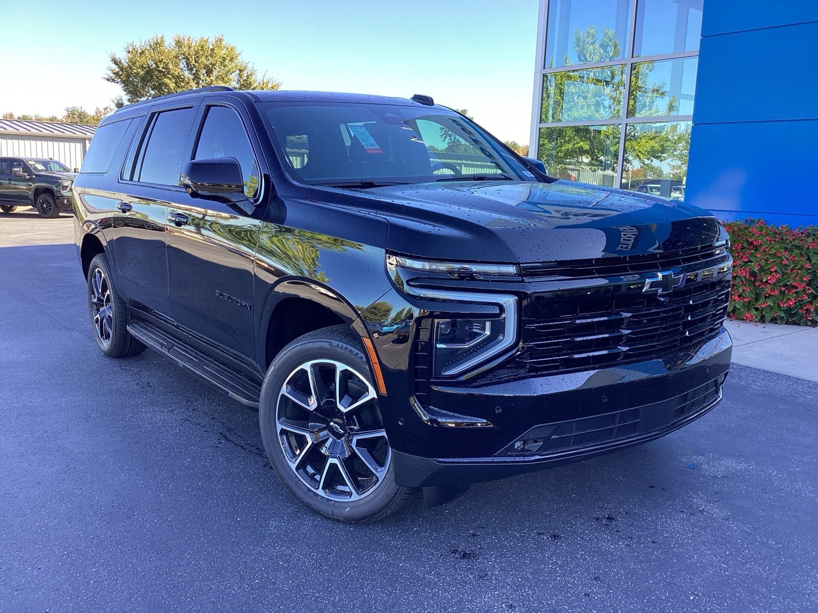 New 2026 Chevrolet Suburban RST w/ Comfort Package image 7