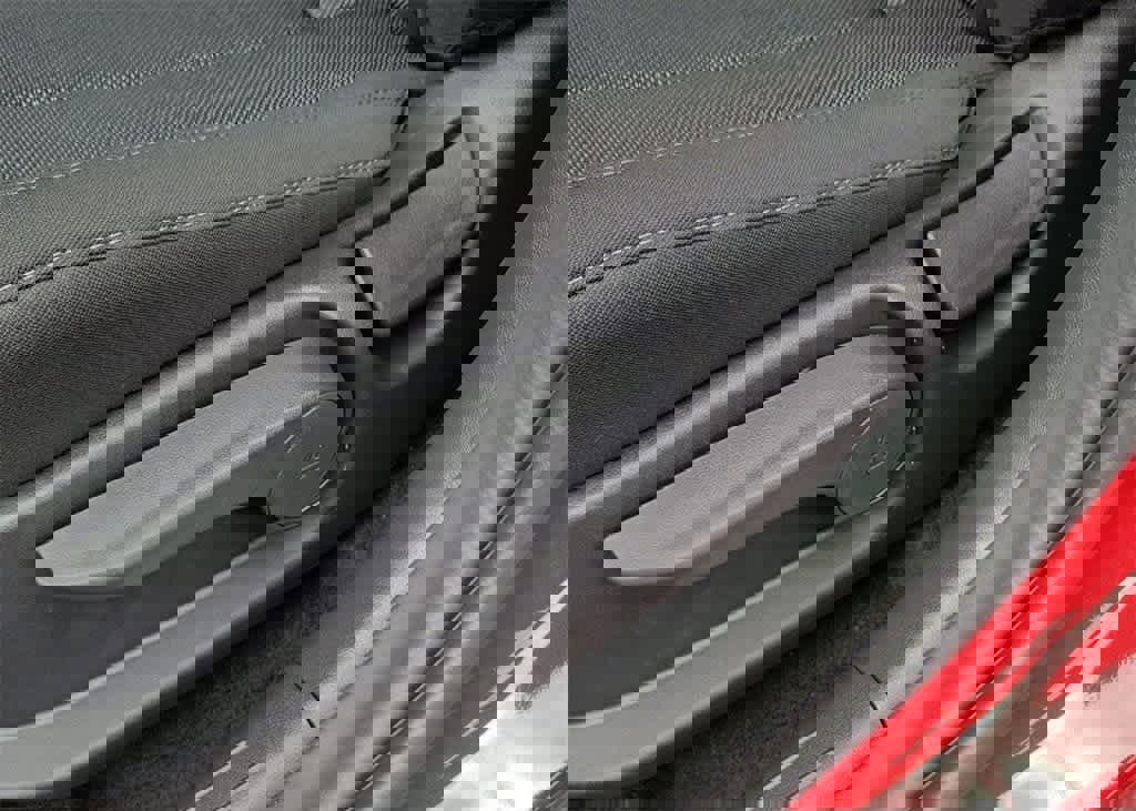 New 2025 Hyundai Elantra SE image 20