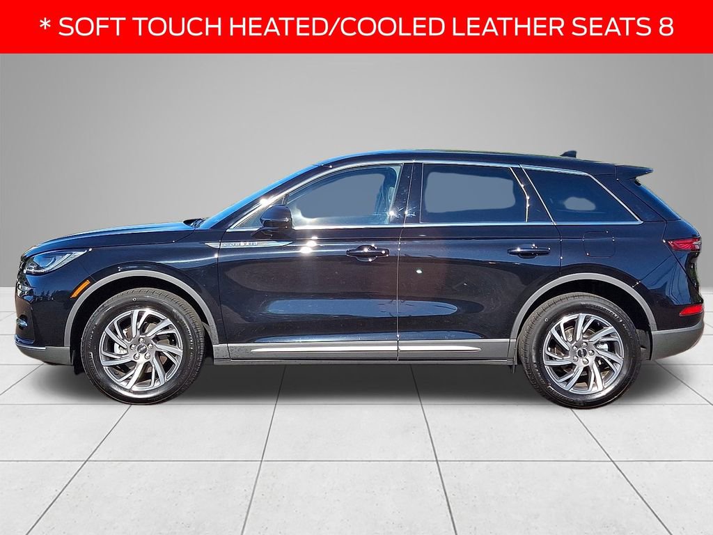 Used 2025 Lincoln Corsair AWD w/ Equipment Group 101A image 7