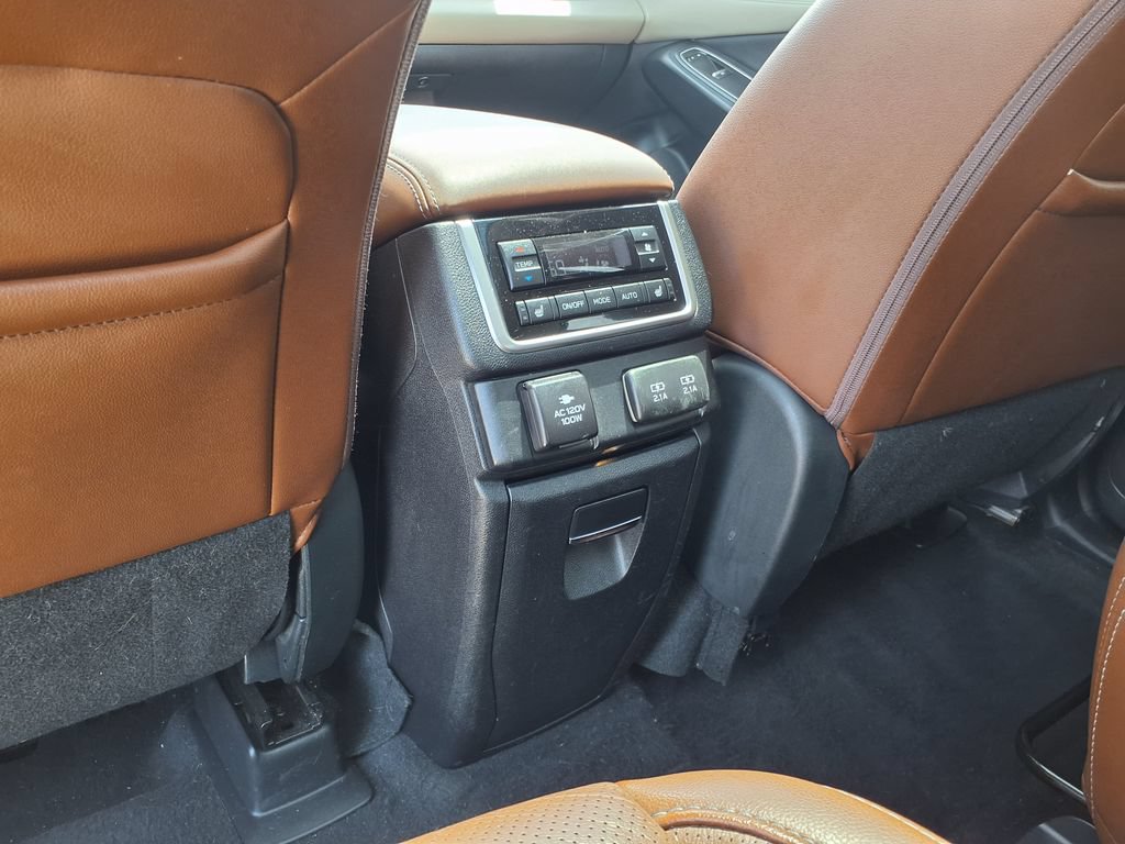 Used 2022 Subaru Ascent Touring AWD/4WD image 25