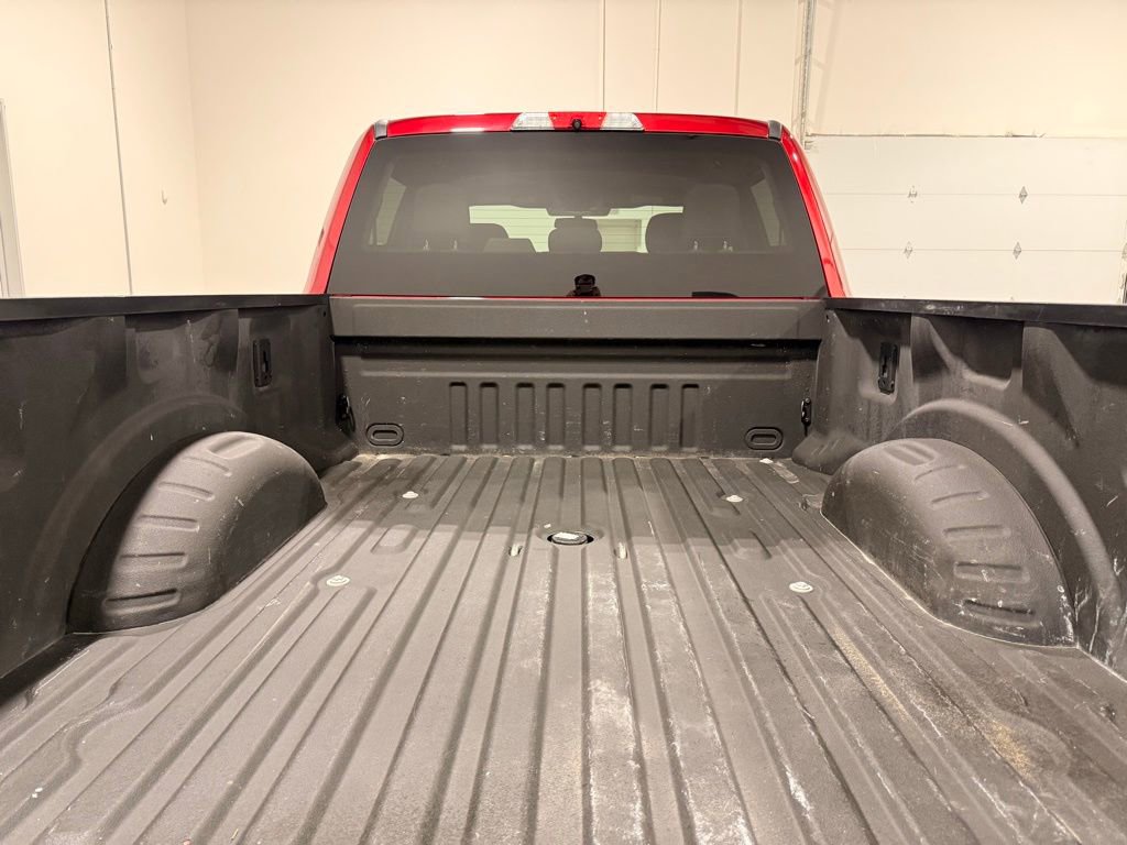 Used 2019 Ford F250 XLT w/ XLT Premium Package AWD/4WD image 10