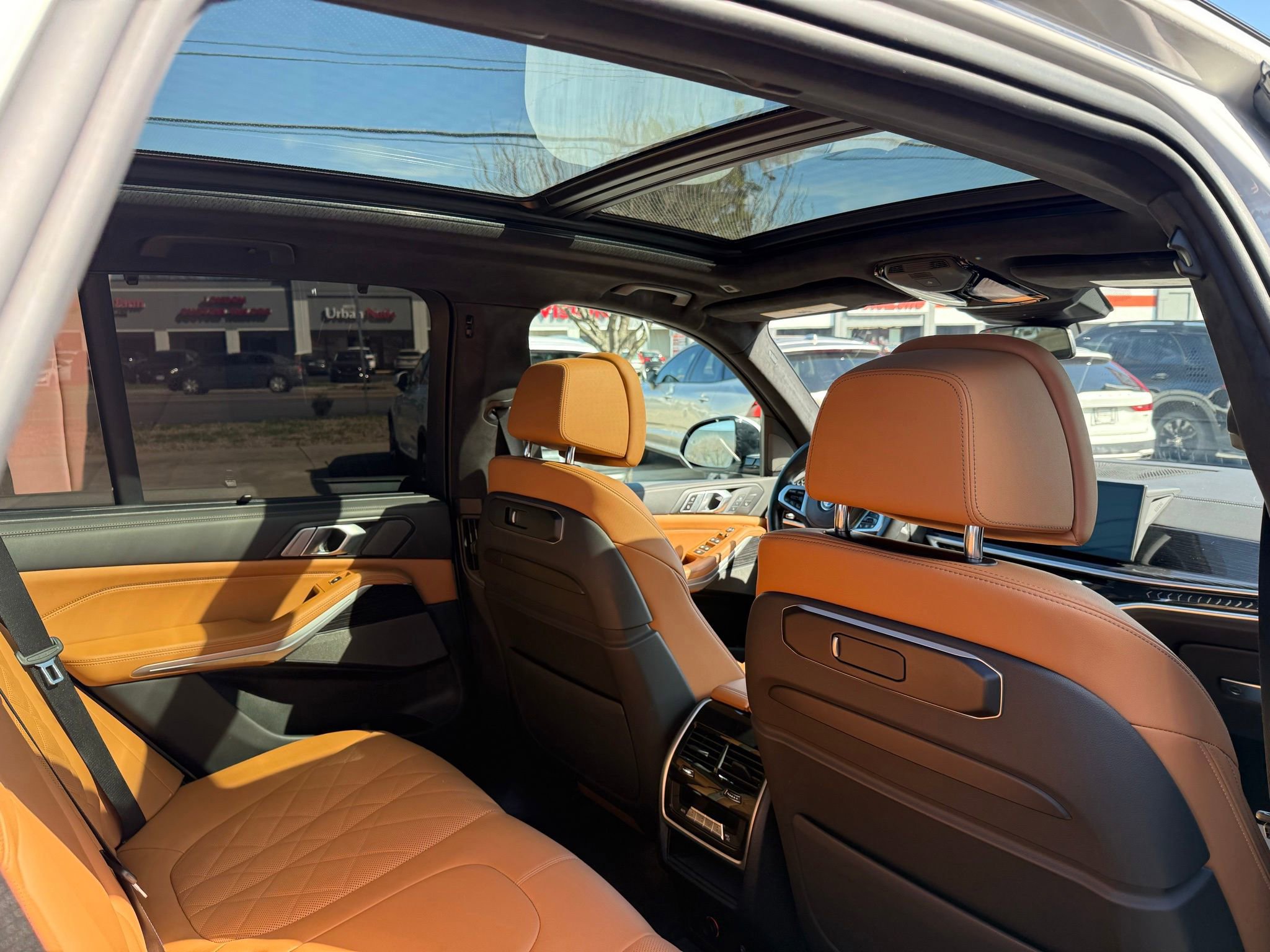 Used 2024 BMW X5 xDrive40i w/ Executive Package image 31